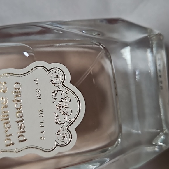 Praline and pistachios perfume - Picture 3 of 3